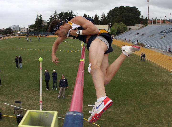2010 Big Meet-200.JPG - 2010 Cal vs. Stanford Big Meet, April 10, Edwards Stadium, Berkeley, CA.